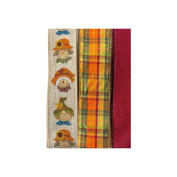 Scarecrow Wreath Kit "Happy Harvest" Sign w/ Scarecrow, Plaid, Sunflower Ribbon - Picture 4 of 5